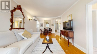 202 VIRGINIA AVENUE Toronto (Woodbine-Lumsden) Ontario photo 7