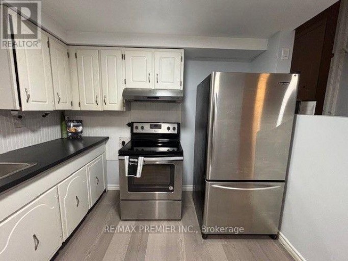 BASEMENT - 33 ALBANY DRIVE, Vaughan (West Woodbridge), Ontario, L4L2X5