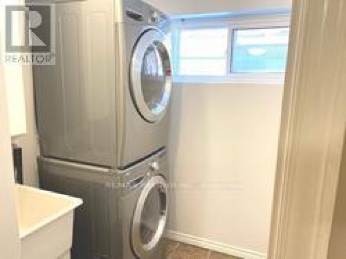 BASEMENT - 33 ALBANY DRIVE, Vaughan (West Woodbridge), Ontario, L4L2X5