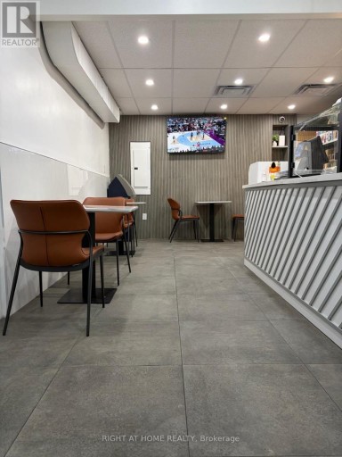 1233 QUEEN STREET W, Toronto (South Parkdale), Ontario, M6K1L5