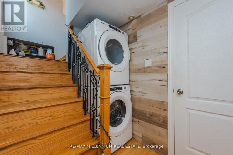 13 CUMBERLAND DRIVE, Brampton (Brampton North), Ontario, L6V1W5