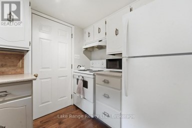 73 QUEEN STREET Huron-Kinloss Ontario photo 12