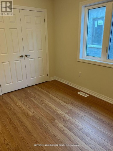 42 ED EWERT AVENUE, Clarington (Newcastle), Ontario, L1B0W9