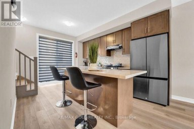 139 - 10 BIRMINGHAM DRIVE Cambridge Ontario photo 9