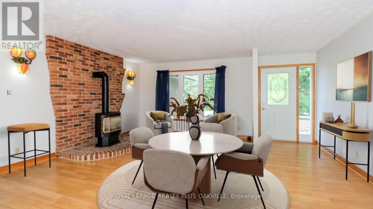 52 DENNEY DRIVE, Essa (Baxter), Ontario, L0L1N0