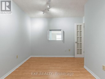 1902 - 131 BEECROFT ROAD Toronto (Lansing-Westgate) Ontario photo 5