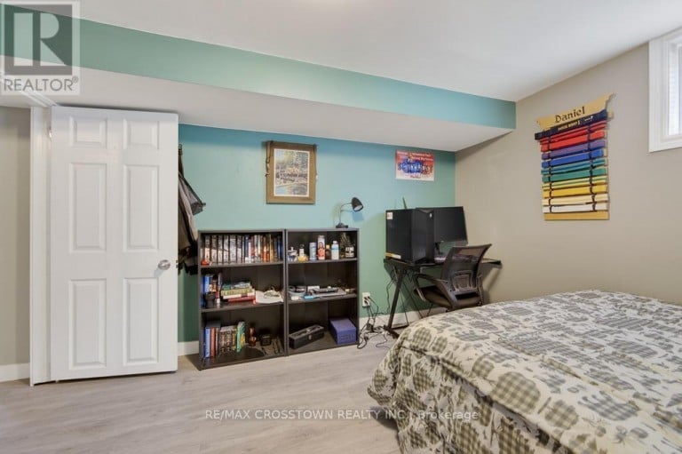 15 SMALLMAN DRIVE, Wasaga Beach, Ontario, L9Z1L1