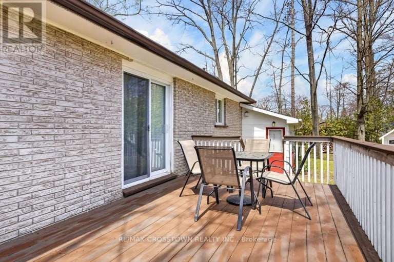 15 SMALLMAN DRIVE, Wasaga Beach, Ontario, L9Z1L1