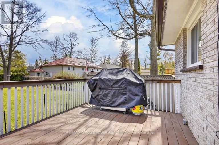 15 SMALLMAN DRIVE, Wasaga Beach, Ontario, L9Z1L1