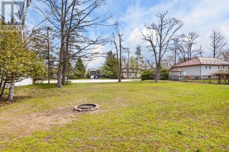 15 SMALLMAN DRIVE, Wasaga Beach, Ontario, L9Z1L1