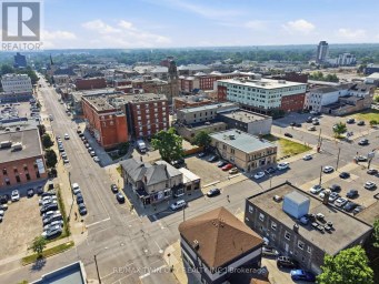 31 KING STREET Brantford Ontario photo 18