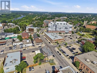 31 KING STREET Brantford Ontario photo 19