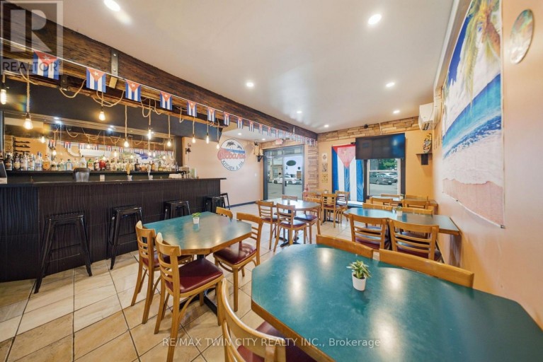31 KING STREET, Brantford, Ontario, N3T3C4