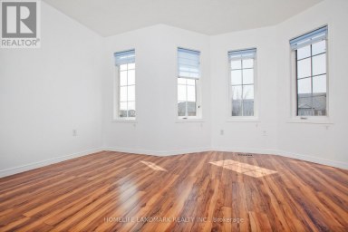 47 WATERTON CRESCENT Richmond Hill (Langstaff) Ontario photo 11