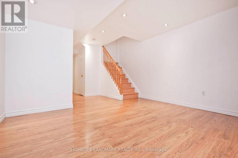 47 WATERTON CRESCENT, Richmond Hill (Langstaff), Ontario, L4B4L2