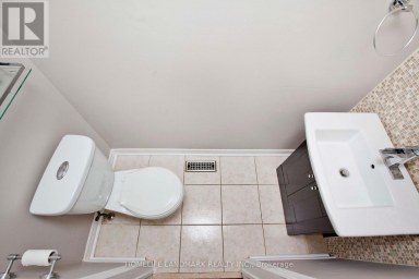 47 WATERTON CRESCENT Richmond Hill (Langstaff) Ontario photo 9