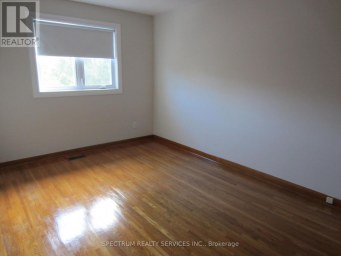 UNIT 1 - 49 GOTHAM COURT Toronto (Brookhaven-Amesbury) Ontario photo 11