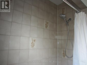 UNIT 1 - 49 GOTHAM COURT Toronto (Brookhaven-Amesbury) Ontario photo 13
