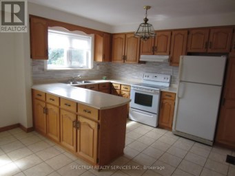 UNIT 1 - 49 GOTHAM COURT Toronto (Brookhaven-Amesbury) Ontario photo 19