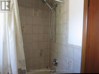 UNIT 1 - 49 GOTHAM COURT Toronto (Brookhaven-Amesbury) Ontario photo 34