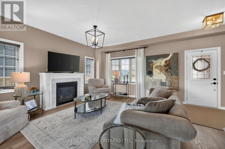 36 BEVERLY STREET, Springwater (Elmvale), Ontario, L0L1P0