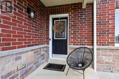 36 BEVERLY STREET Springwater (Elmvale) Ontario photo 3