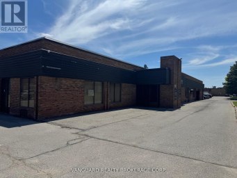 20 - 877 ALNESS STREET Toronto (York University Heights) Ontario photo 1