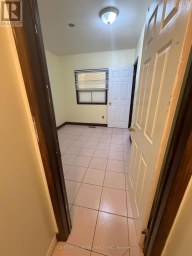 690 JANE STREET Toronto (Rockcliffe-Smythe) Ontario photo 5