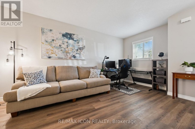 9D - 50 HOWE DRIVE, Kitchener, Ontario, N2E0A3