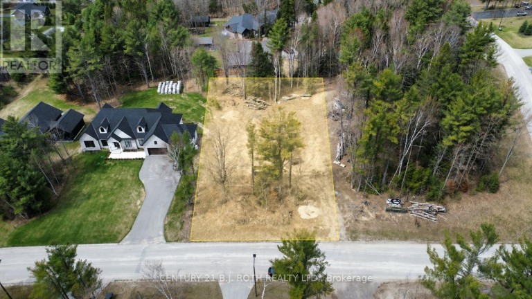 35 MARNI LANE, Springwater, Ontario, L0L2K0