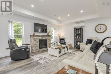 6718 1 Highway Coldbrook Nova Scotia photo 12