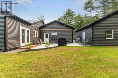 6718 1 Highway Coldbrook Nova Scotia photo 45