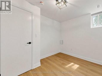 BASEMENT ROOM 1 - 2205 VICTORIA PARK AVENUE Toronto (Wexford-Maryvale) Ontario photo 10