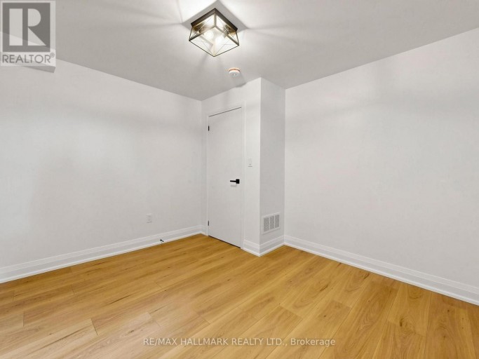 BASEMENT ROOM 1 - 2205 VICTORIA PARK AVENUE, Toronto (Wexford-Maryvale), Ontario, M1R1V8