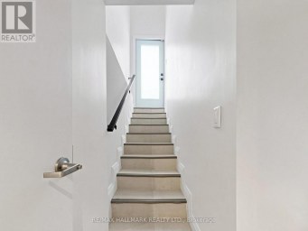BASEMENT ROOM 1 - 2205 VICTORIA PARK AVENUE Toronto (Wexford-Maryvale) Ontario photo 3
