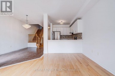 137 LARAMIE CRESCENT Vaughan (Patterson) Ontario photo 11