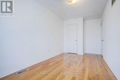 137 LARAMIE CRESCENT Vaughan (Patterson) Ontario photo 30