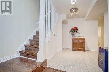 137 LARAMIE CRESCENT Vaughan (Patterson) Ontario photo 38