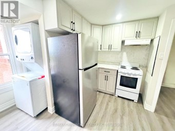 2ND - 196 CALEDONIA ROAD Toronto (Corso Italia-Davenport) Ontario photo 3