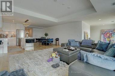 712 - 8 BEVERLEY GLEN BOULEVARD Vaughan (Beverley Glen) Ontario photo 12