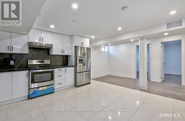 17 ELDERSLIE CRESCENT, Vaughan (Kleinburg), Ontario, L0J1C0