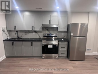 40 BEACHVILLE CIRCLE Brampton (Credit Valley) Ontario photo 1