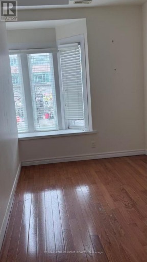 201 - 413 SPADINA AVENUE, Toronto (Kensington-Chinatown), Ontario, M5T2G6