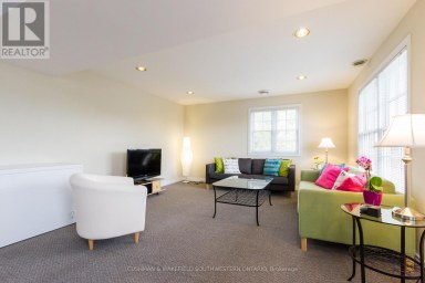359-363 DUCKWORTH STREET Barrie (Grove East) Ontario photo 13