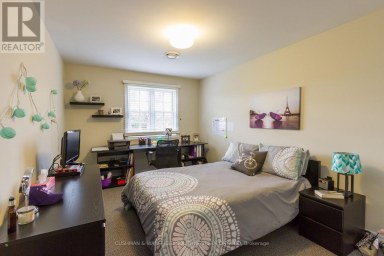 359-363 DUCKWORTH STREET Barrie (Grove East) Ontario photo 17