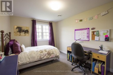 359-363 DUCKWORTH STREET Barrie (Grove East) Ontario photo 18