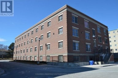 359-363 DUCKWORTH STREET Barrie (Grove East) Ontario photo 19