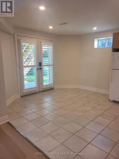 130 WIDDIFIELD AVENUE, Newmarket (Armitage), Ontario, L3X1Z3