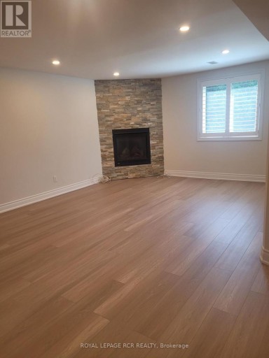 130 WIDDIFIELD AVENUE, Newmarket (Armitage), Ontario, L3X1Z3