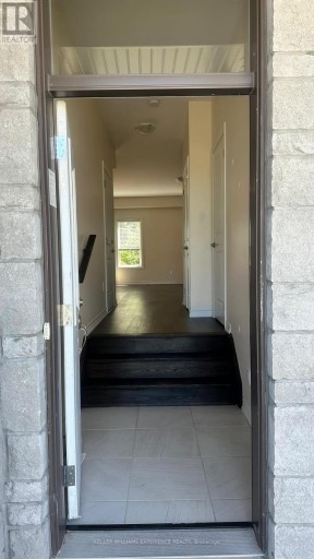 121 ROSIE STREET, Blue Mountains, Ontario, N0H1J0